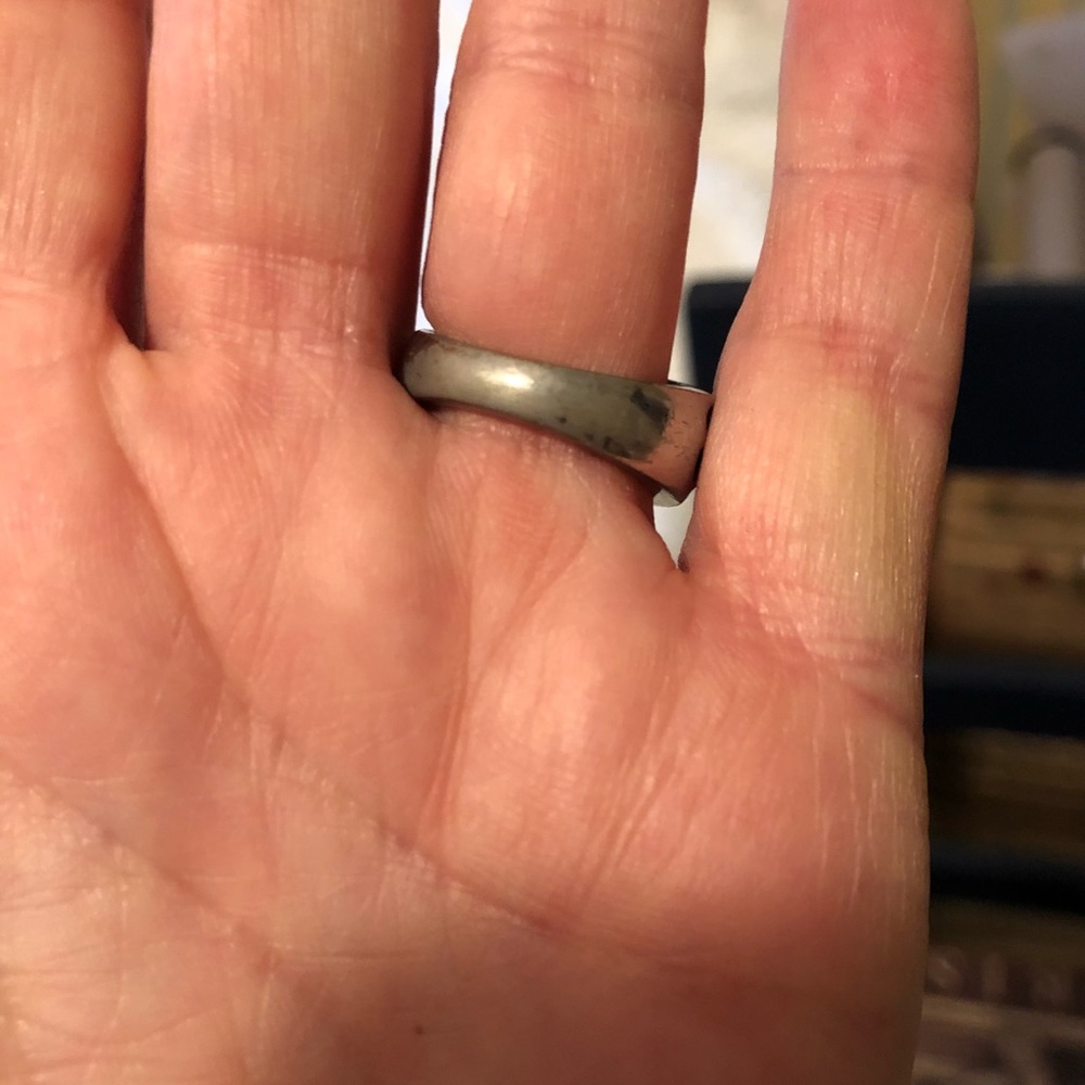 LIA SOPHIA RING - Picture 4 of 4